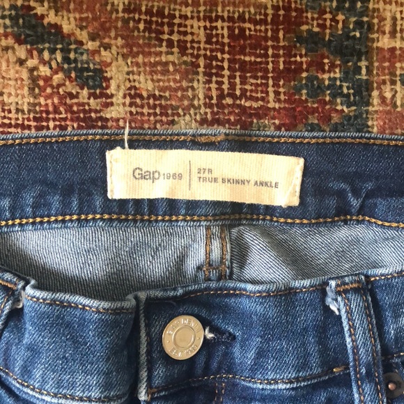 Jeans - Picture 2 of 6